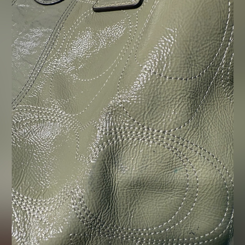 Coach Signature Stitch Carryall Kiss Lock Patent Leather Satchel - Picture 14 of 16